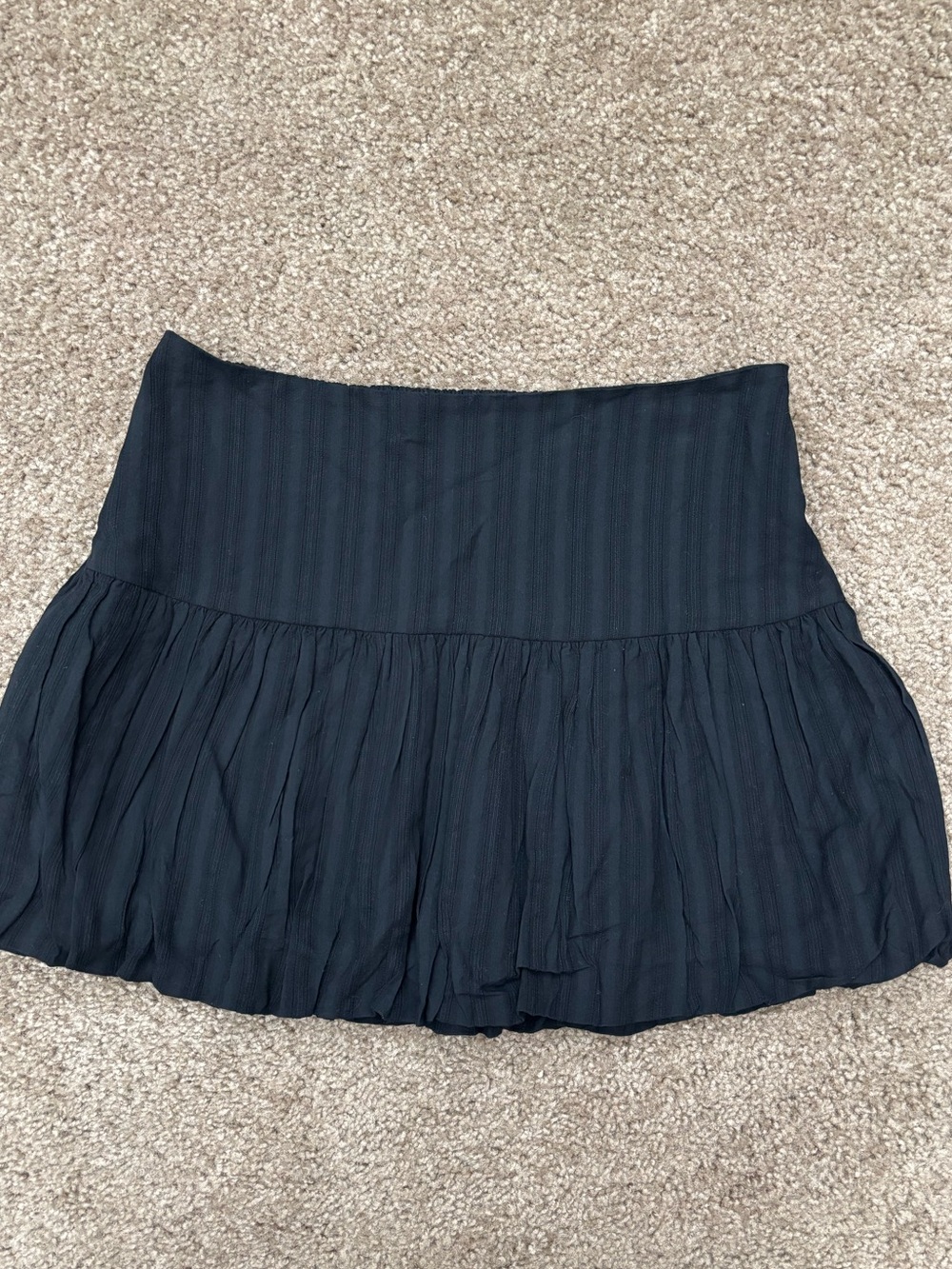 American Eagle Outfitters Black Tiered Mini Skirt